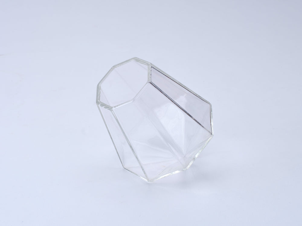 Incognito Diamond Glass, a clear faceted cocktail and spirits glass with a diamond shaped design, presented in an Incognito Spirits gift box.